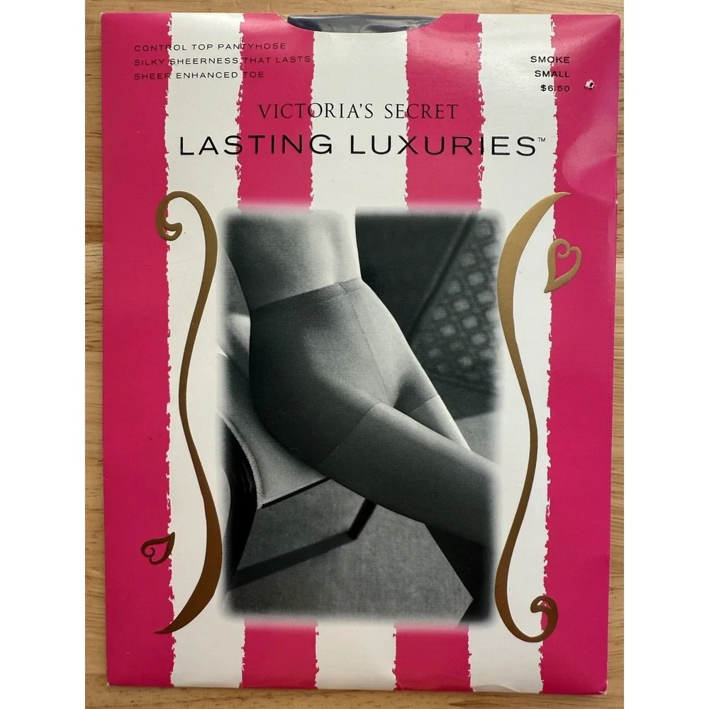 Victoria's Secret LASTING LUXURIES Control Top Sheer Enhanced Toe Smoke Small‎